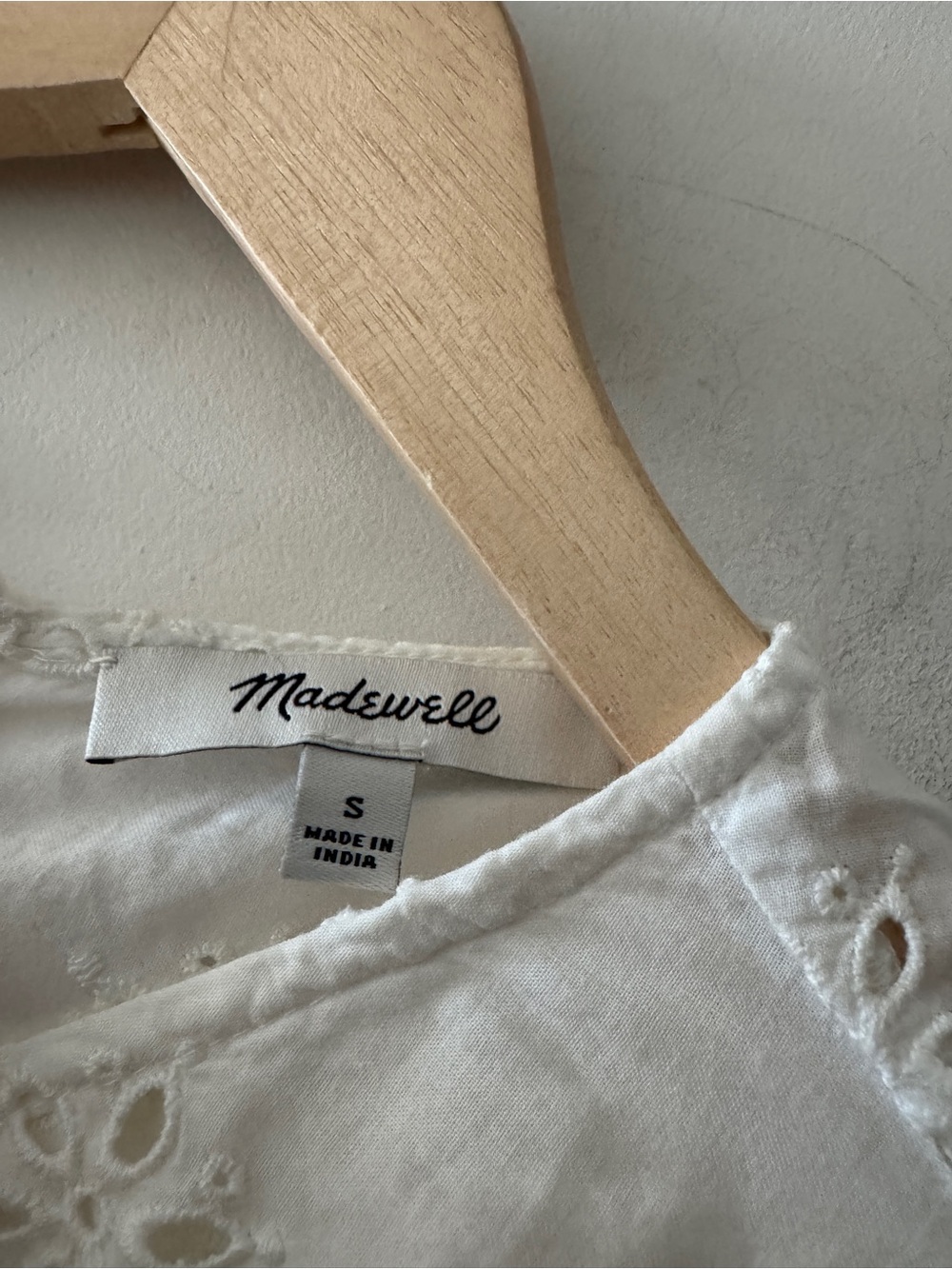 Madewell White Eyelet Keyhole Peplum Top - Picture 8 of 10
